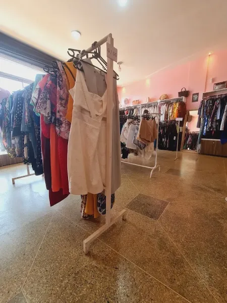Varal Chic Brechó
