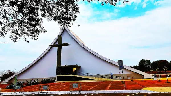 Catedral Militar Rainha da Paz