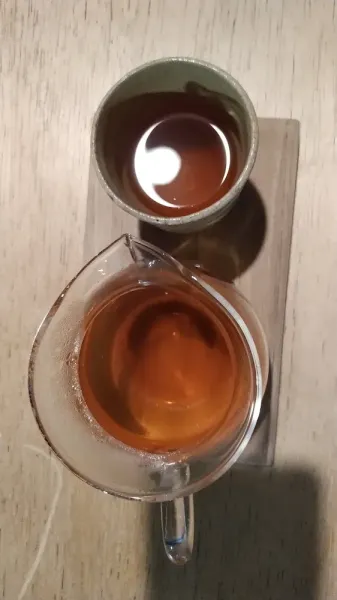 Vai Té Chá