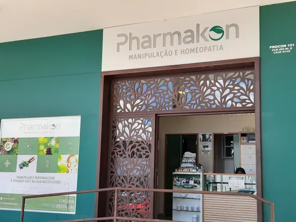 Entrada da Pharmakon na CLN 405, Asa Norte