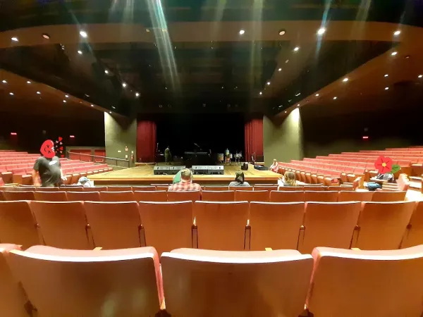 Teatro dos Bancários