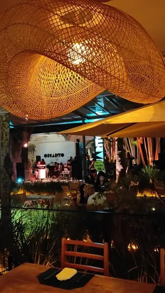 Ambiente à noite