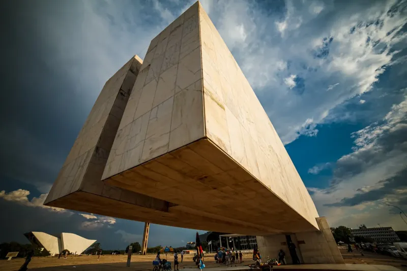Aberto em feriados, das 9h às 18h, do Museu Histórico de Brasília