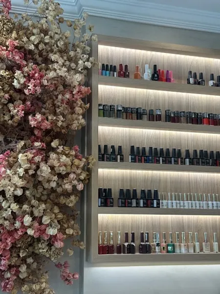 Lurie Esmalteria