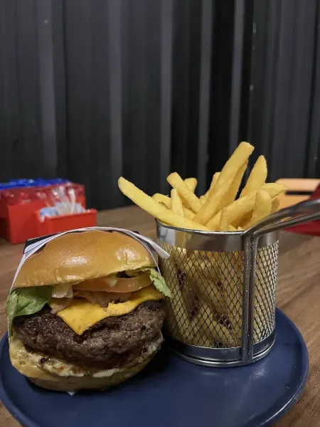 La Boca Sandwicheria e Hambúrguer