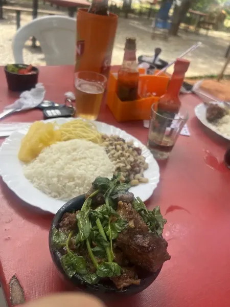 Dona Karmen Restaurante (Comida Caseira)