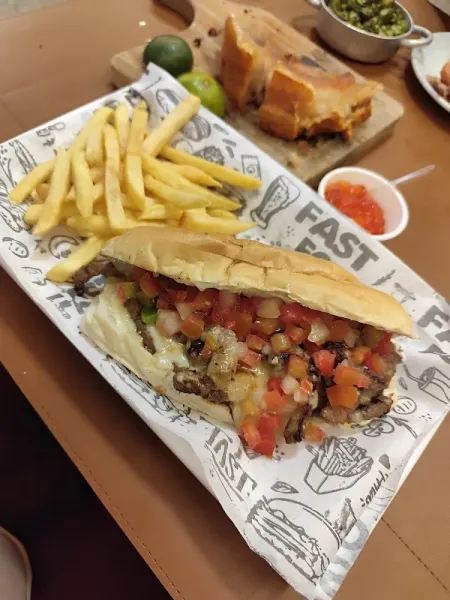 Minas Bistrô